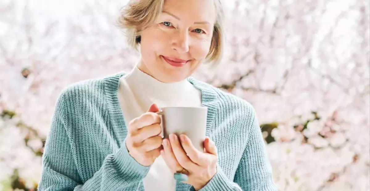 L'Arte della Cura di Sé Oltre i Cinquant'anni: Un Percorso Completo per il Benessere Femminile