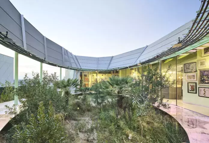 Rambla Climate House: Reinventare la protezione architettonica mediterranea