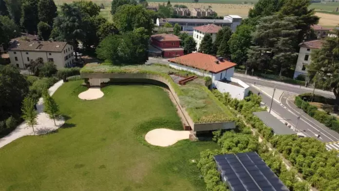 Quisimangia: il ristorante sostenibile di Mutti integra architettura e natura