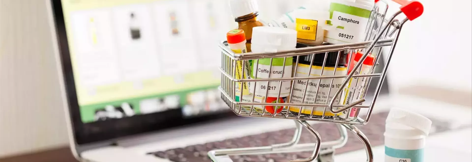 Your Comprehensive Guide to Buying Glasses Online with EyeBuyDirect