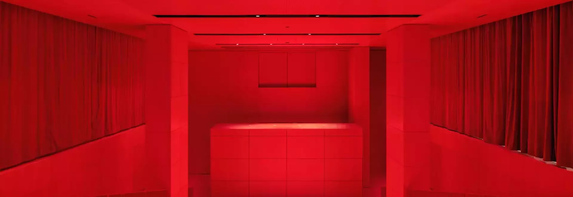 L'Architettura Dinamica di Jean Nouvel: Flessibilità, Contesto e Visione nella Progettazione Museale