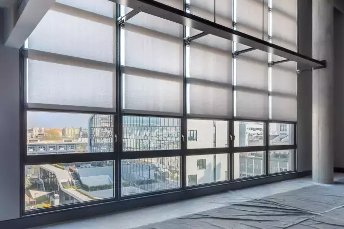 Symbiosis Milano: Un Modello di Riqualificazione Urbana All'Avanguardia con Soluzioni di Schermatura Solare Innovative