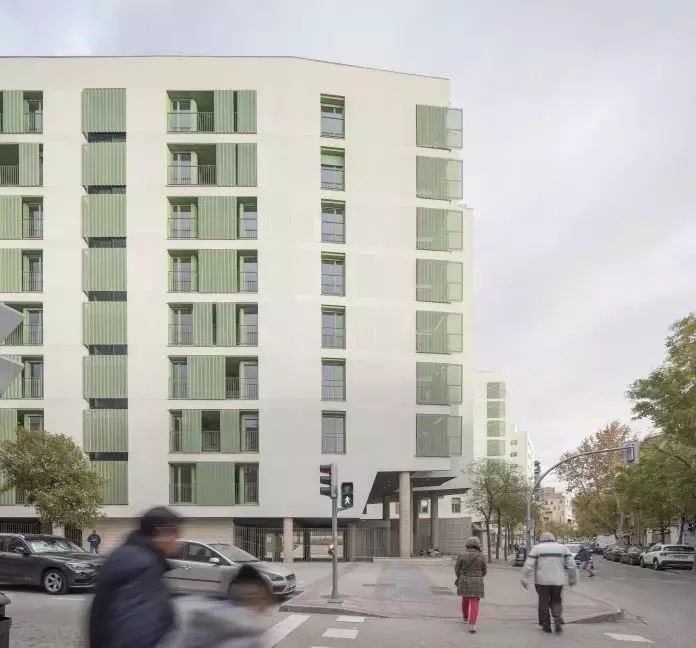 Architettura Residenziale Innovativa: Un Progetto a Vallecas, Madrid