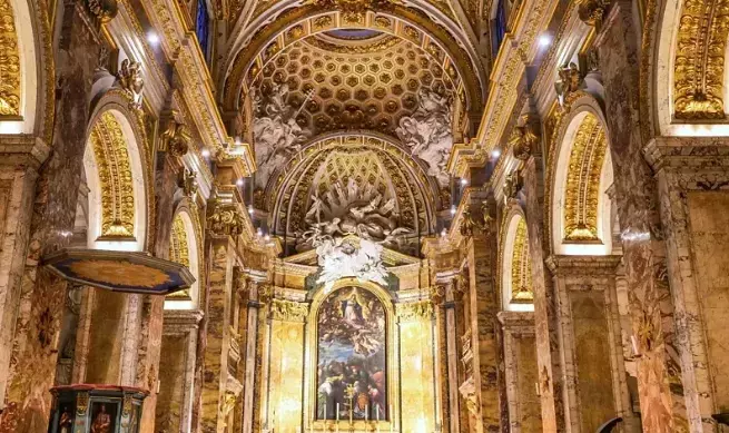 La Maestosa Chiesa di Santa Maria in Aracoeli: Un Tesoro Storico e Architettonico di Roma