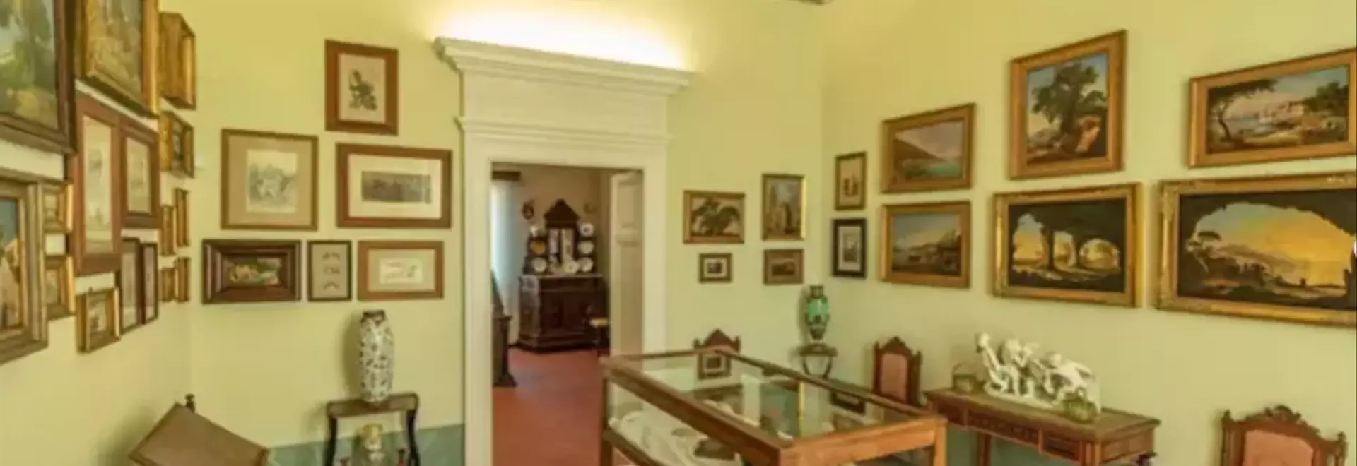 La Villa Monastica sul Lago di Como: Un Tesoro Nascosto di Storia e Natura