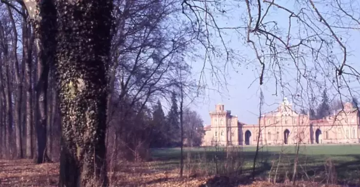 La Cappella degli Scrovegni: Un Capolavoro di Giotto che Trascende il Tempo