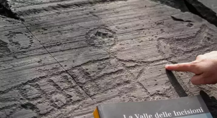 Il Tesoro Nascosto della Val Camonica: Il Parco Archeologico Nazionale dei Massi di Cemmo