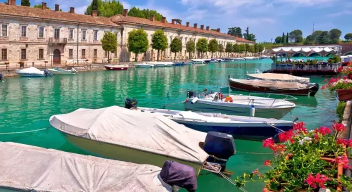 Sabbioneta: La Città Ideale del Rinascimento Italiano