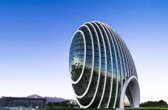 L'Architettura del Futuro: Materiali Sostenibili e Innovazione Edilizia