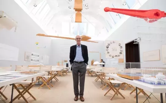 Architettura: tra Sguardi Critici e Autoironia al Teatro dell'Architettura dell'Accademia