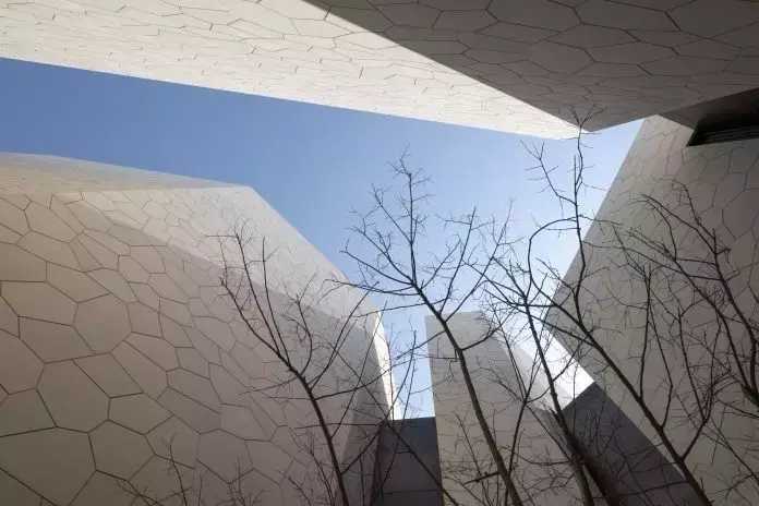 Padiglione dell'Arabia Saudita all'Expo 2025 di Osaka: Un'Elegante Fusione di Tradizione e Innovazione