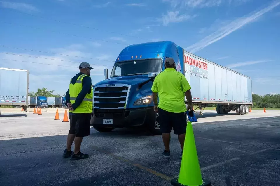 Online Colleges: Structure, Function, and Context in Modern Higher Education