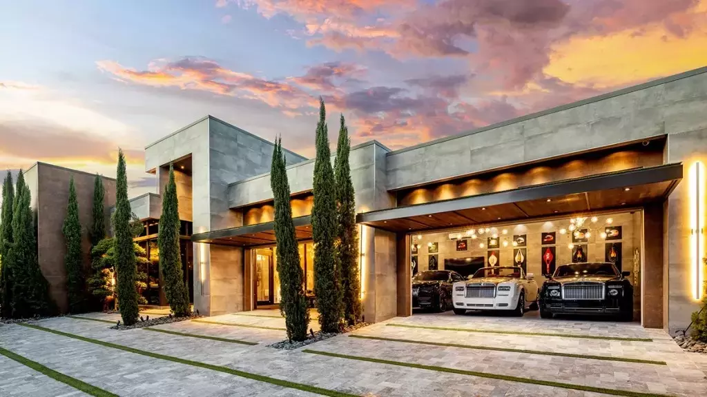 Aldo Stark's Fort Lauderdale Residence: A Masterpiece of Contemporary Florida Living