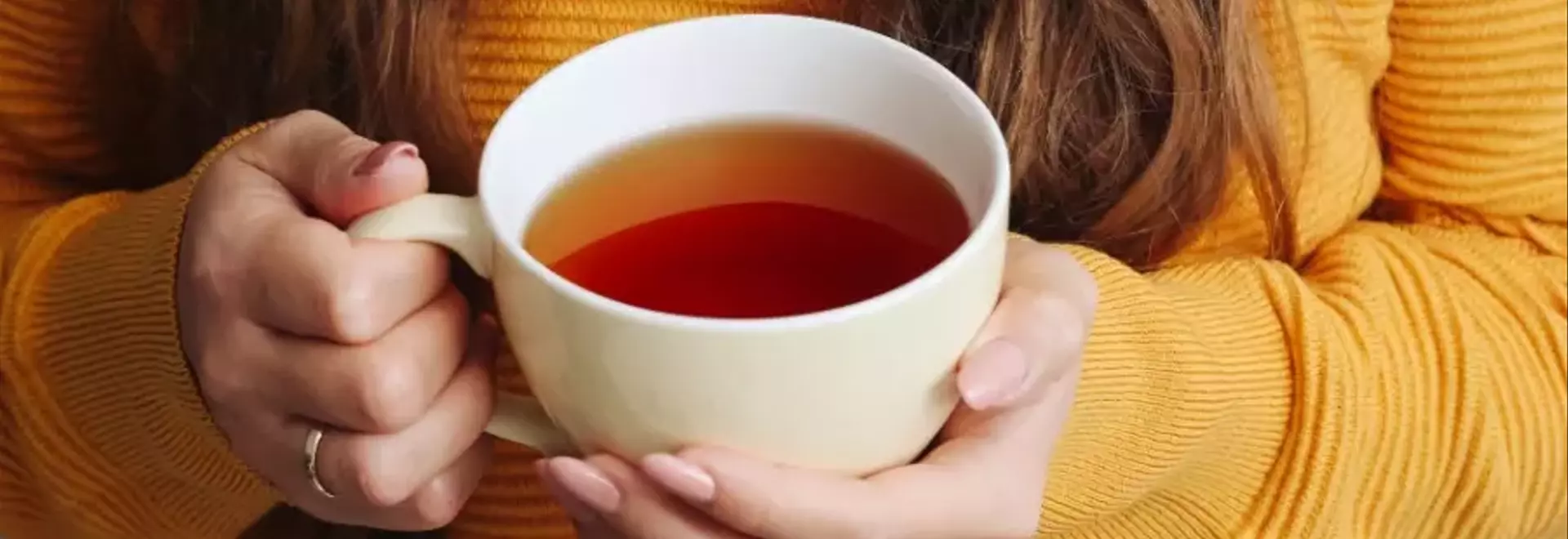 L'Influenza di Caffè, Tè e Acqua sui Livelli di Pressione Sanguigna
