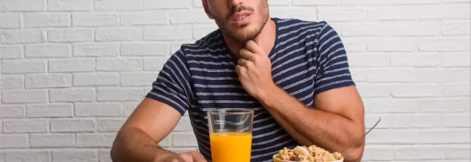 Mal di Gola: Alimenti da Evitare e Consigli Alimentari