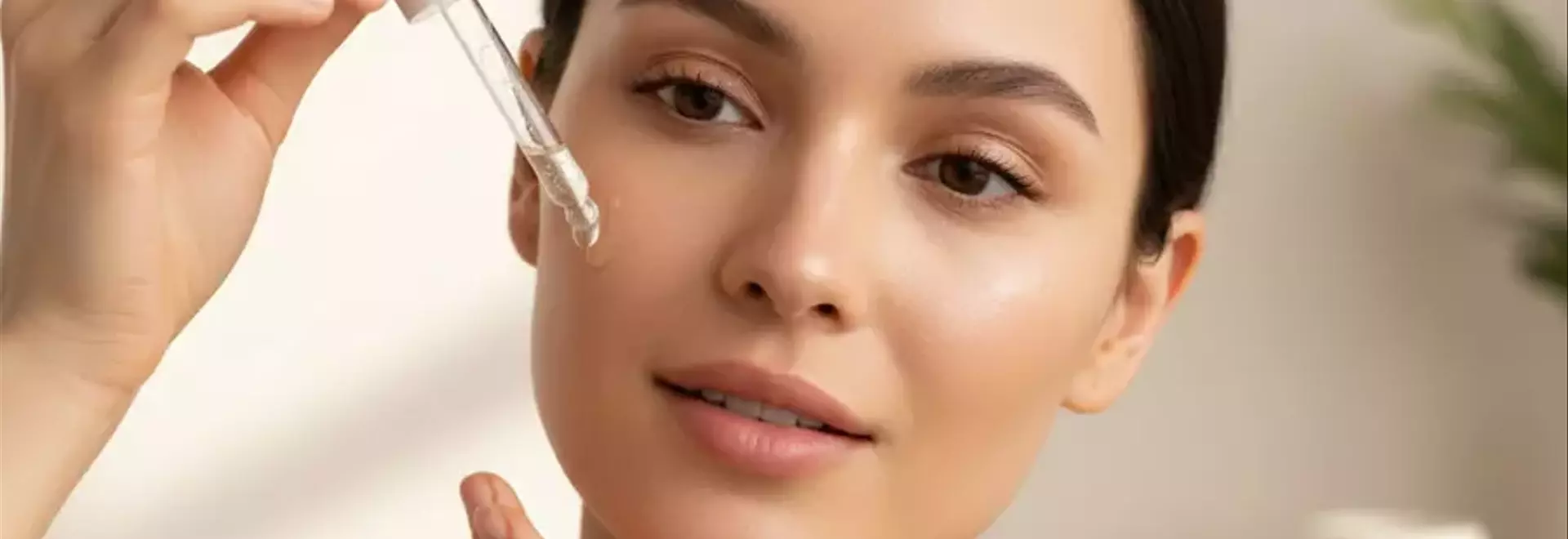 Svelare i miti e le verità sull'acido ialuronico: una guida completa per la salute della pelle