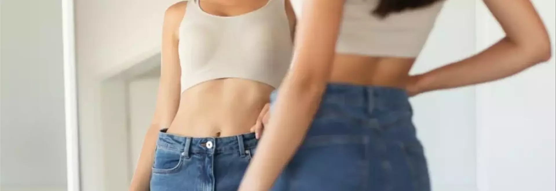 La Tecnica dello Specchio a 40 Anni: Un Percorso verso l'Auto-Accettazione