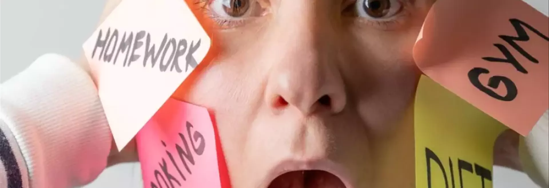 Il Sovraccarico Mentale Femminile: Cause, Impatti e Strategie di Gestione