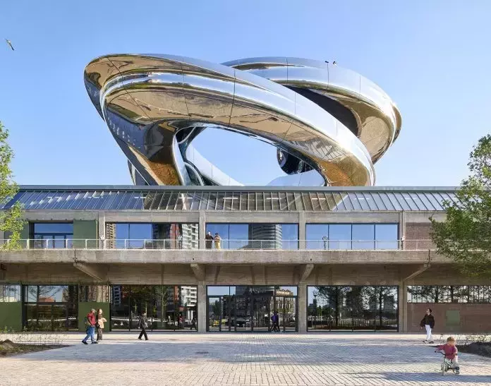 Fenix a Rotterdam: Il Dialogo tra Passato e Futuro nell'Architettura della Migrazione