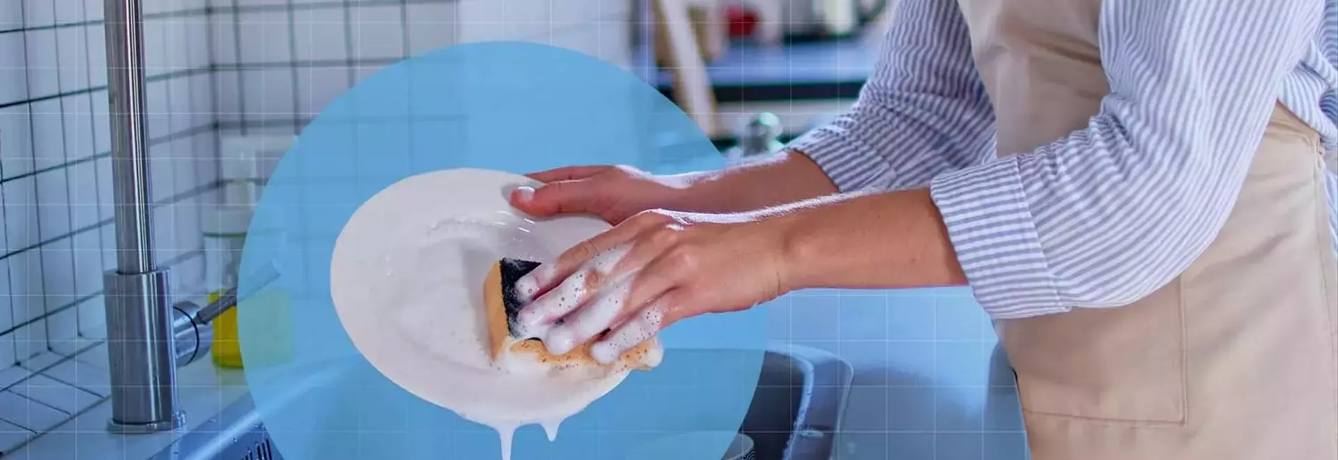 The Lifespan of Your Kitchen Sponge: When to Replace and How to Extend Its Use