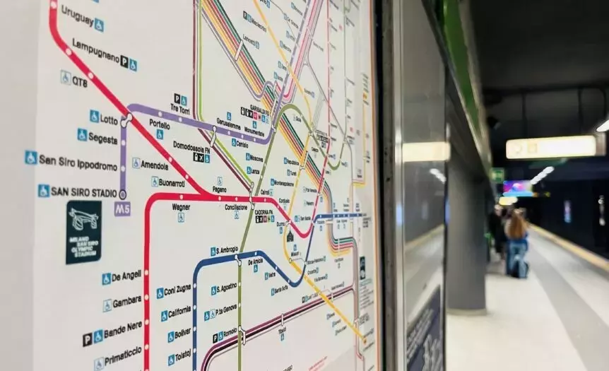 Metropolitane: Tra Rappresentazione Urbana e la Reinterpretazione dello Spazio Grafico
