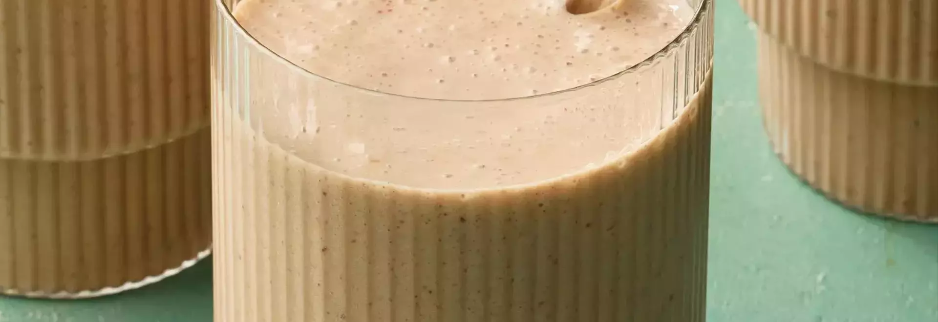 Velvety Almond Butter Chocolate Banana Smoothie: A Protein-Packed Delight