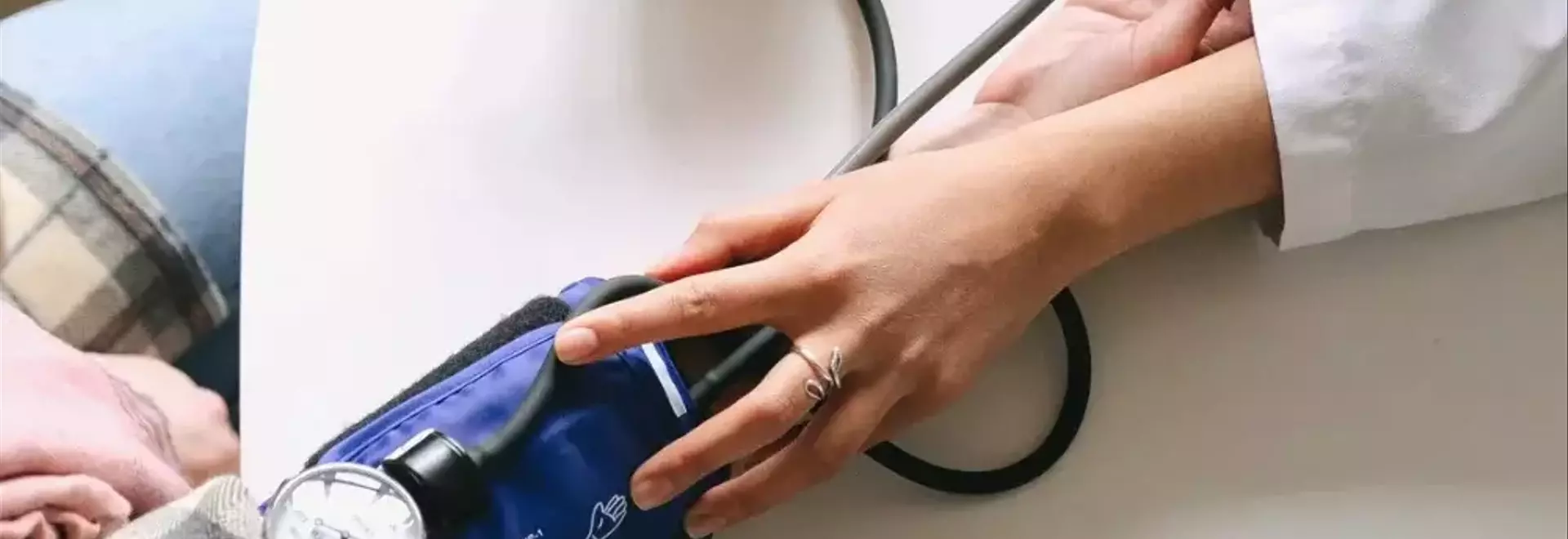 Cardiac Monitoring Devices : A Comprehensive Scientific Overview