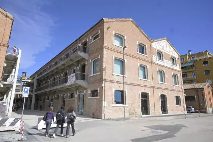Il Polo Didattico San Basilio a Venezia: un magazzino industriale si trasforma in centro di conoscenza