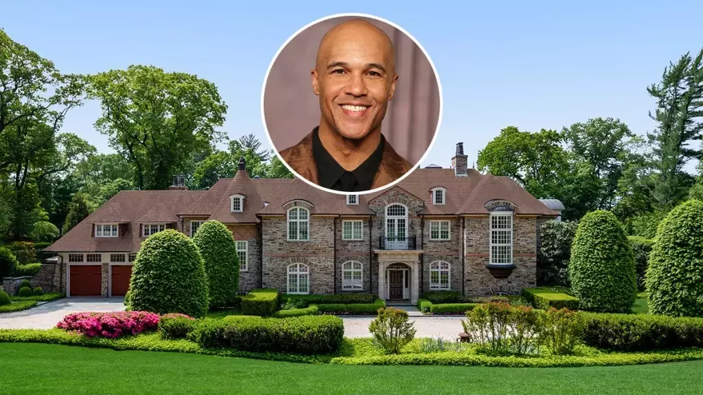 The Long Island Estate Featured in 'Your Friends & Neighbors' and 'You' Lists for $28 Million