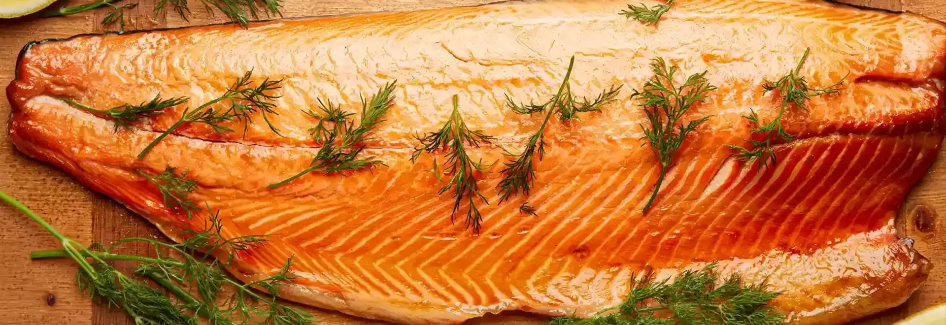 Mastering Salmon: A Culinary Guide to Wild vs. Farmed Varieties