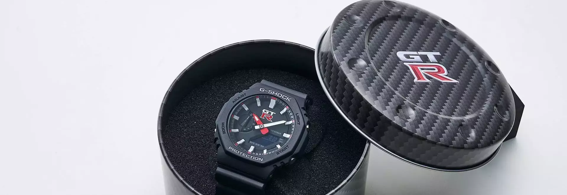 Nissan Expands Lifestyle Collection with 115 New GT-R and NISMO Items