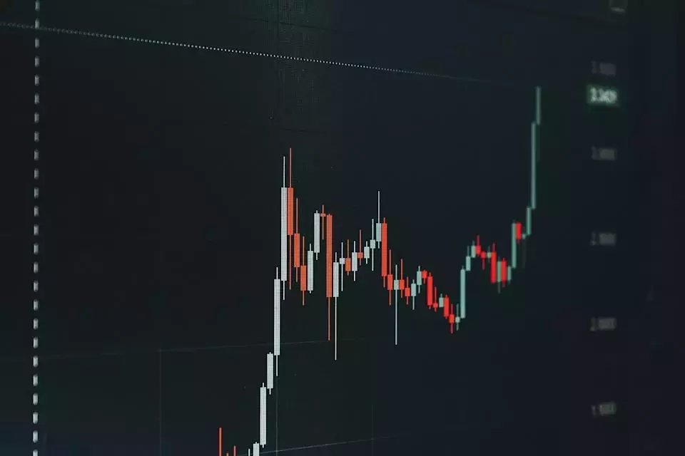 Herc Holdings: Gabelli's Strategic Stake Adjustment Amidst Infrastructure Boom