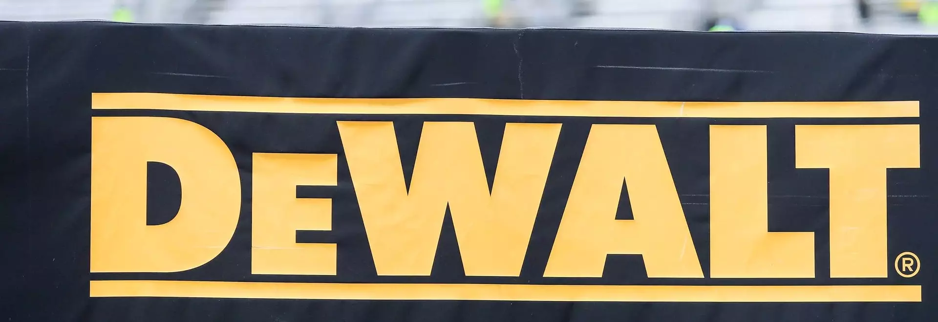 DeWalt's Durable 16-Inch Tool Bag: A Smart Investment for Professionals and DIY Enthusiasts Alike