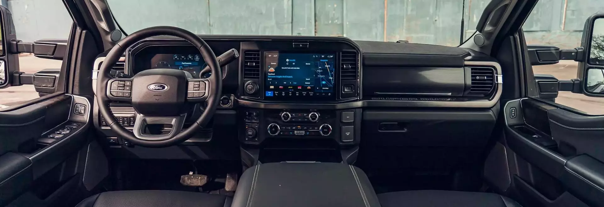 2026 Ford F-250 Super Duty Lariat: A Peek Inside the Luxurious Workhorse