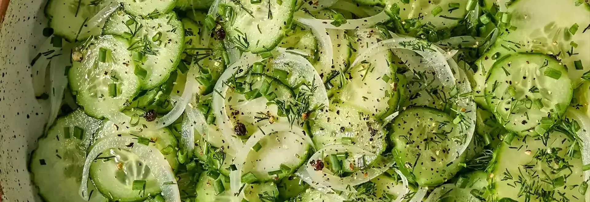 Marinated Cucumber Salad: A Refreshing and Healthy Side Dish