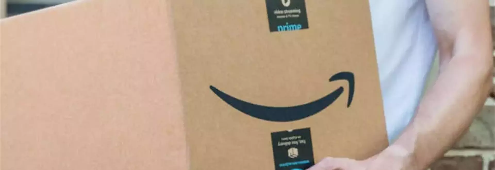 Illuminate Your Outdoors: Amazon Offers Significant Discount on High-Brightness Solar Lights