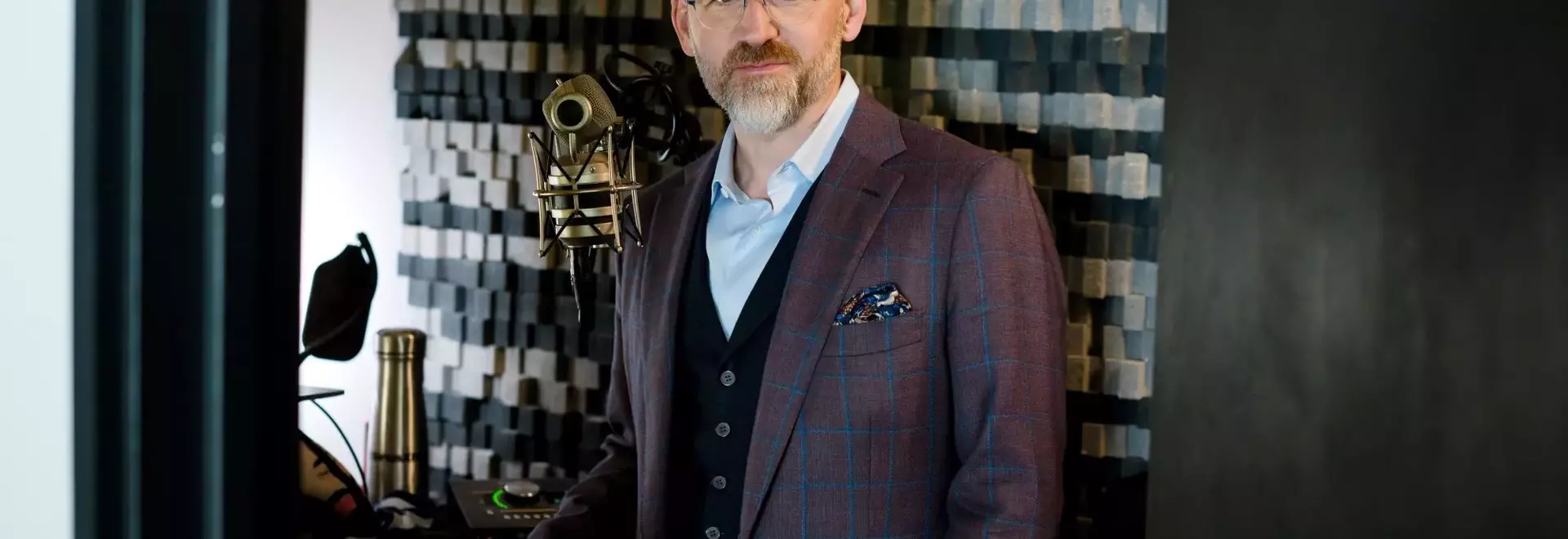 Roman Mars Launches New Podcast Exploring American History Through 100 Objects