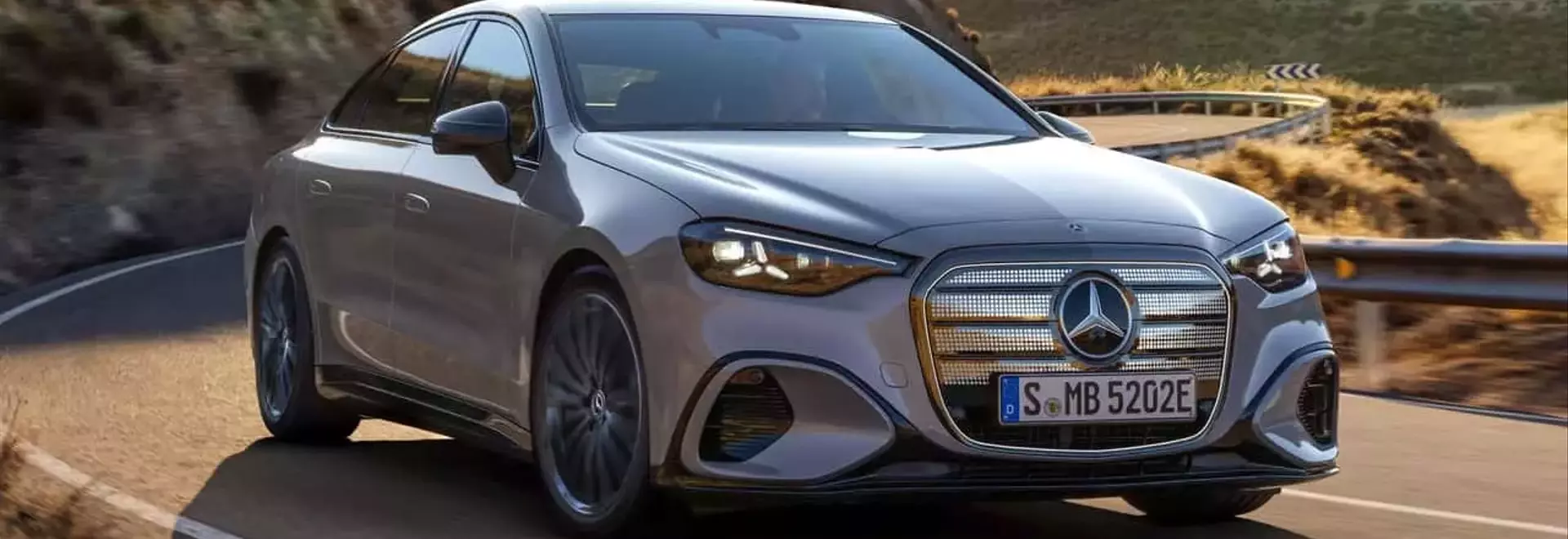 Mercedes-Benz Unveils All-New Electric C-Class: A Smooth and Spacious Sedan