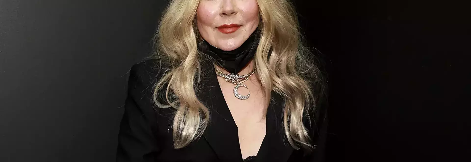 Christina Applegate's Health Update Amidst Hospitalization Reports