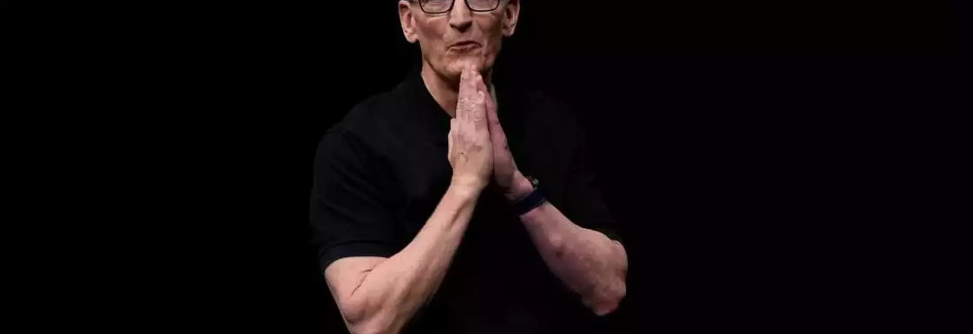 Tim Cook to Conclude Tenure as Apple CEO, John Ternus Named Successor Amid AI Transition