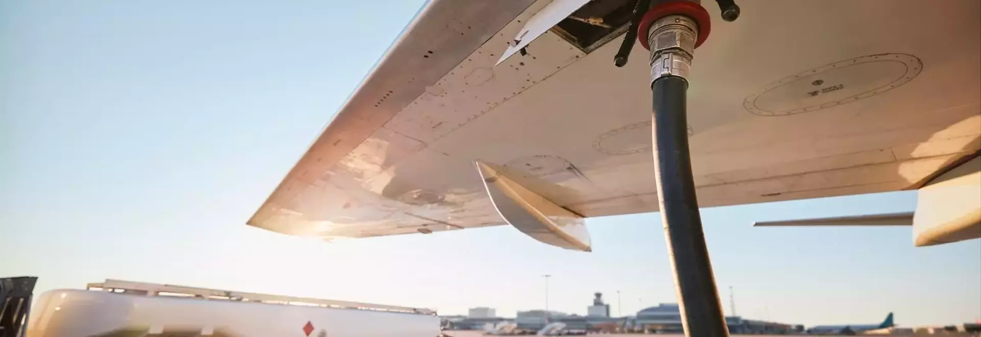 Airline Industry Resilience Amid Geopolitical Tensions and Fuel Price Volatility