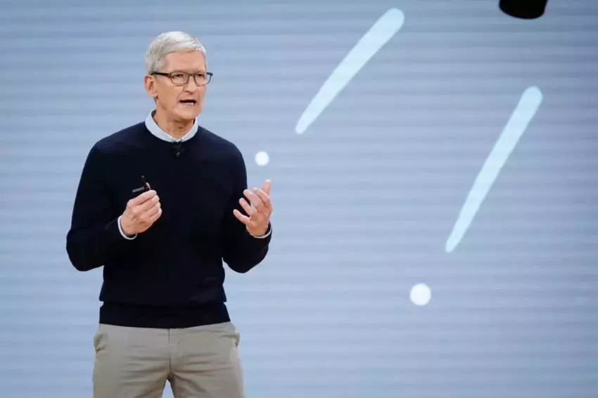 Apple Leadership Transition: Tim Cook Steps Down, John Ternus Named New CEO