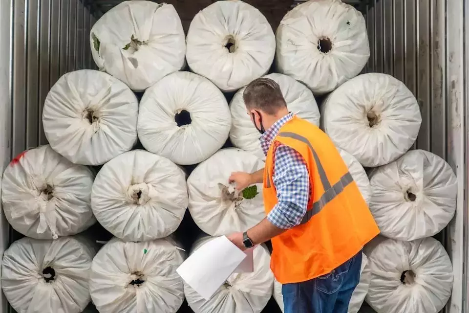 Xpress Global Systems Celebrates Four Decades of Specialized Freight Excellence