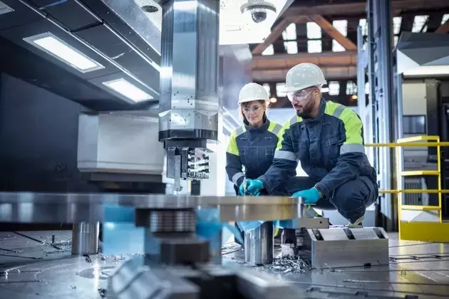 Kennametal's Stock Performance: A Cautious Outlook