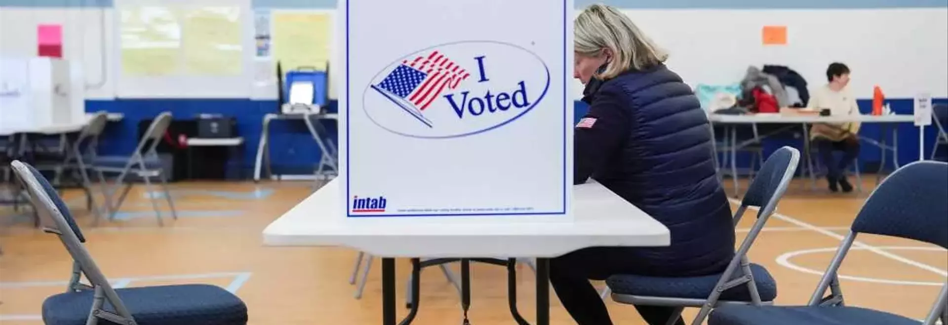 Virginia Voters Back Democratic Redistricting Efforts