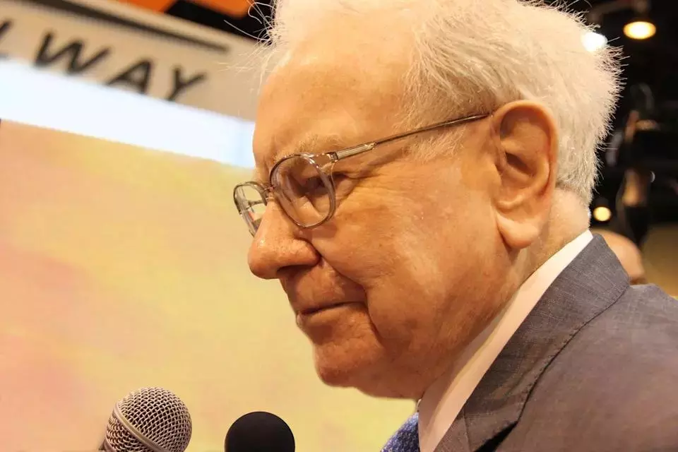Embracing Warren Buffett's Enduring Investment Philosophy Amidst Market Volatility