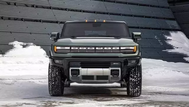 GM Halts Next-Gen Electric Truck Development Amid Shifting Market