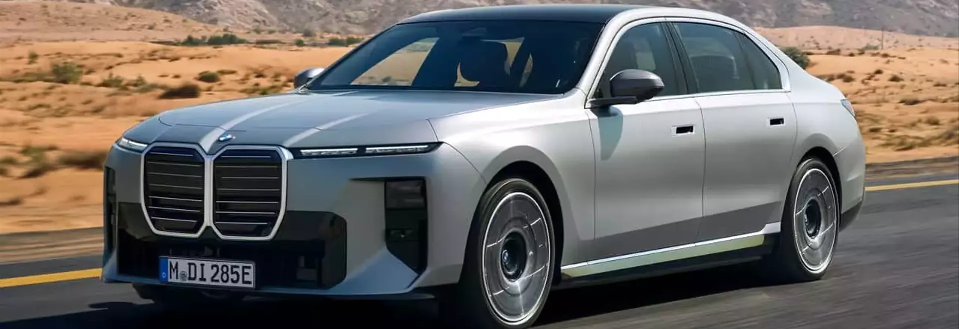 BMW Reaffirms Commitment to Luxury Sedans with the 7 Series Amidst Market Shifts