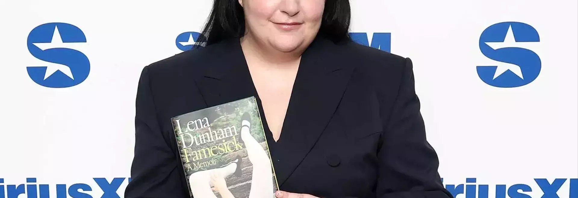 Lena Dunham's 'Famesick' Reaches Top of New York Times Best-Seller List