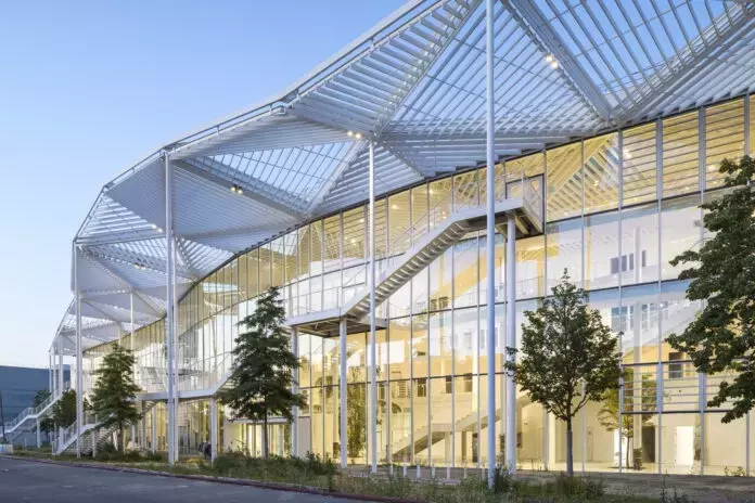 Rinnovamento dell'École Polytechnique: un Modello di Sostenibilità e Innovazione Didattica a Parigi-Saclay